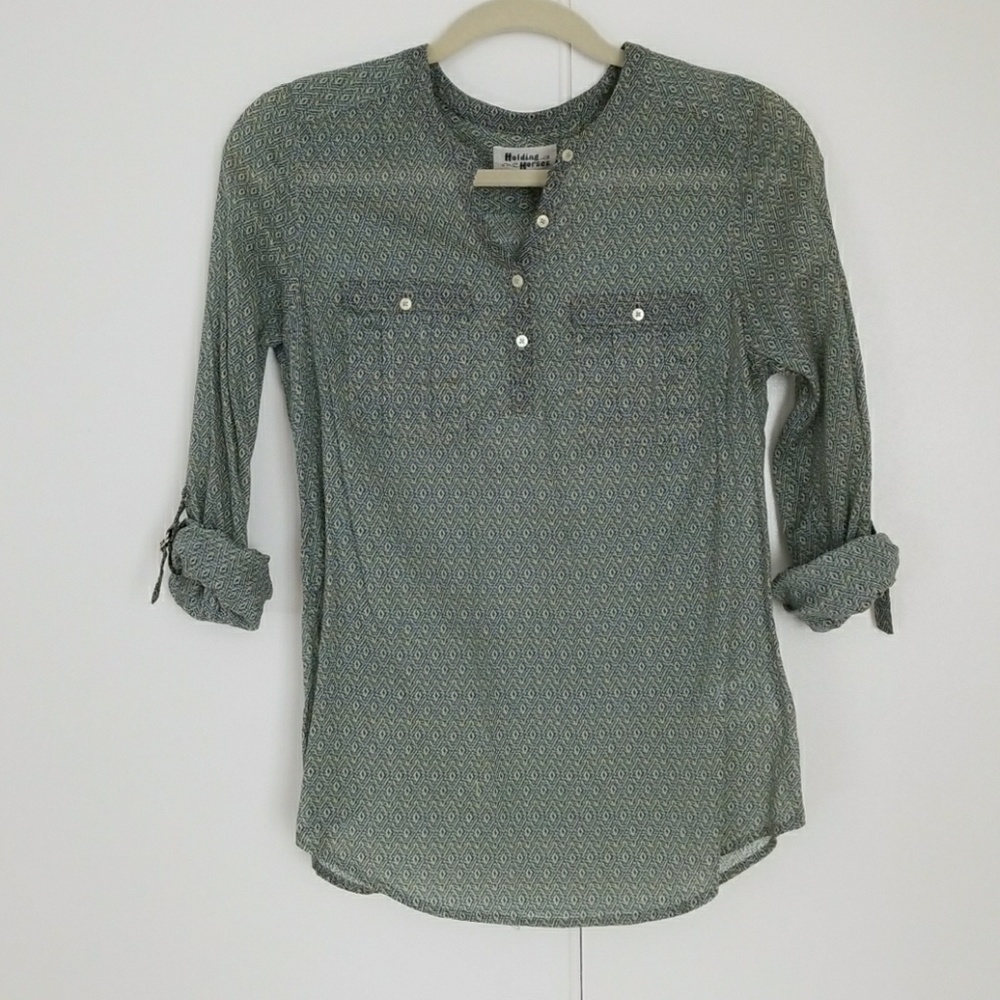 Anthropologie Tulipanes henley blouse